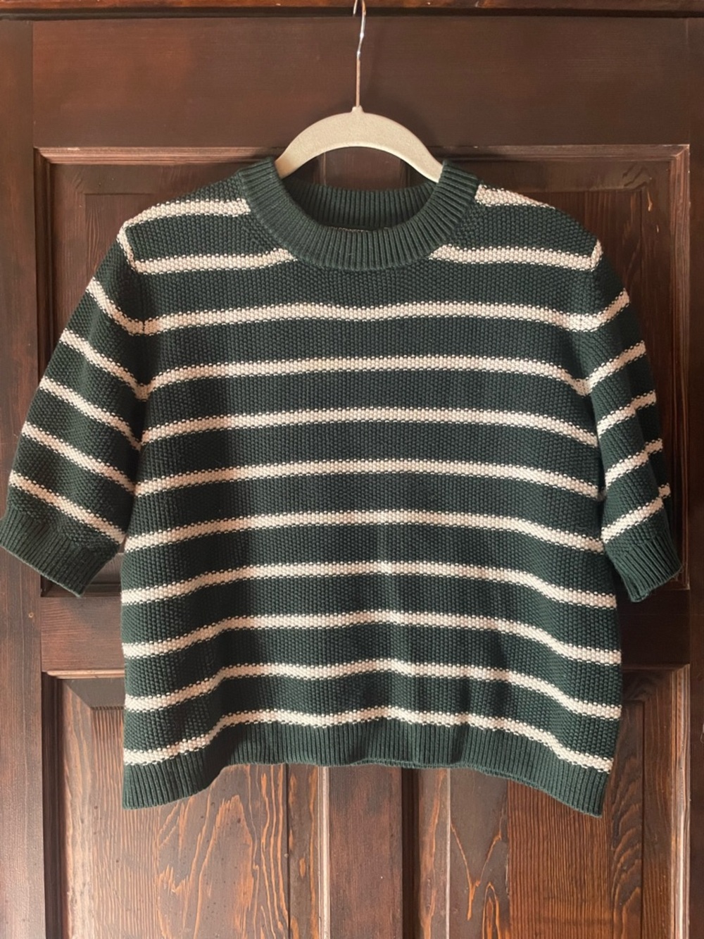 Evereve French Connection Green and White Cropped Sweater